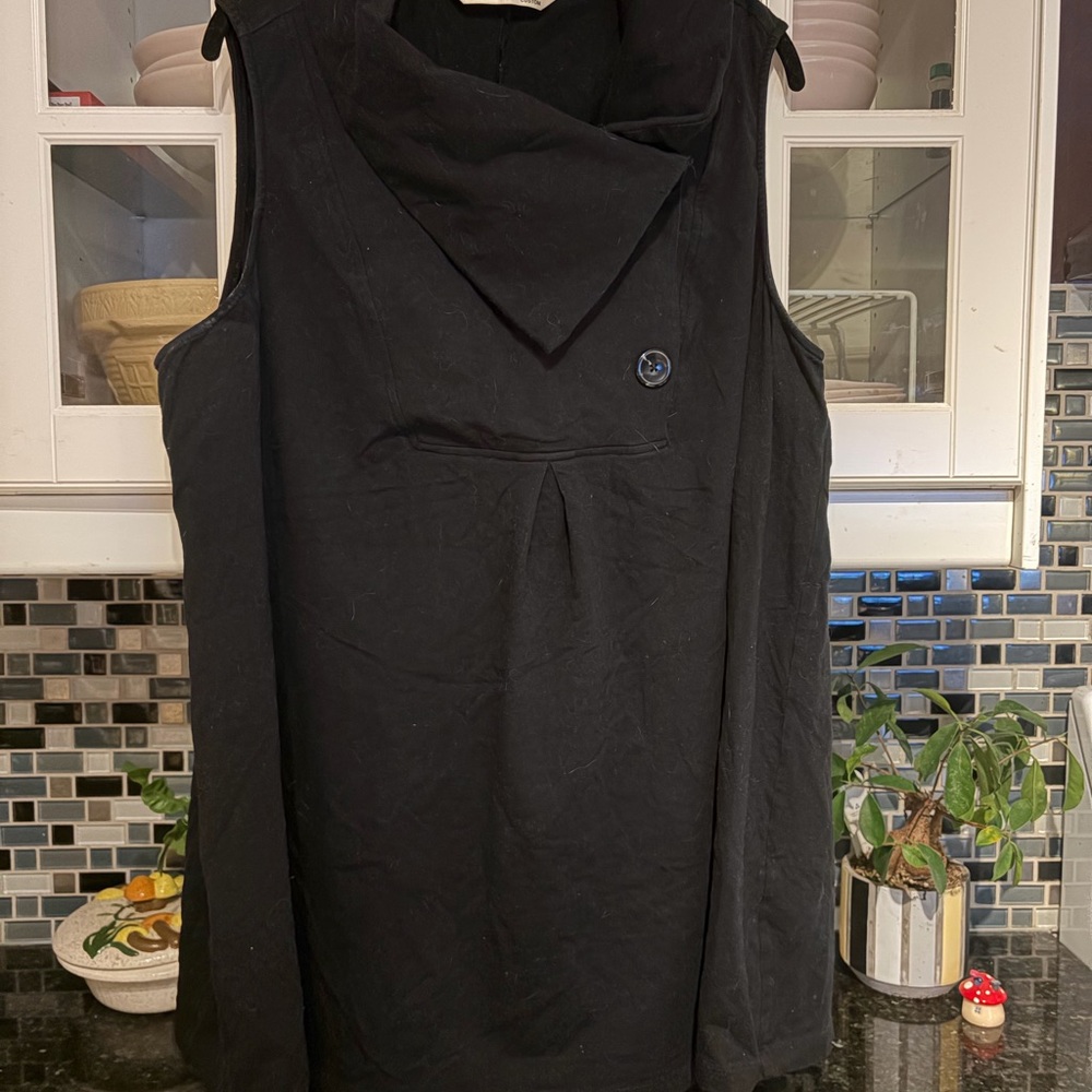 eShakti Black Sleeveless Blouse with Button Detail. T10
